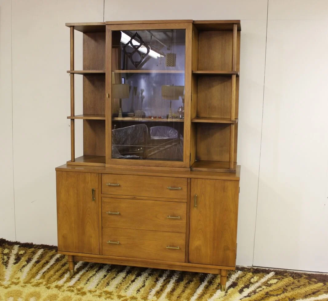 Drexel hutch on sale