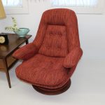 R huber accent chair